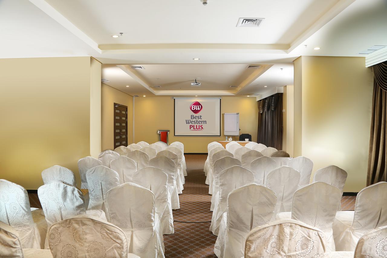 Best Western Plus Salmiya Кувейт Экстерьер фото