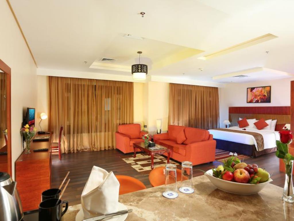 Best Western Plus Salmiya Кувейт Экстерьер фото
