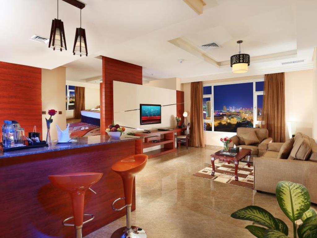Best Western Plus Salmiya Кувейт Экстерьер фото